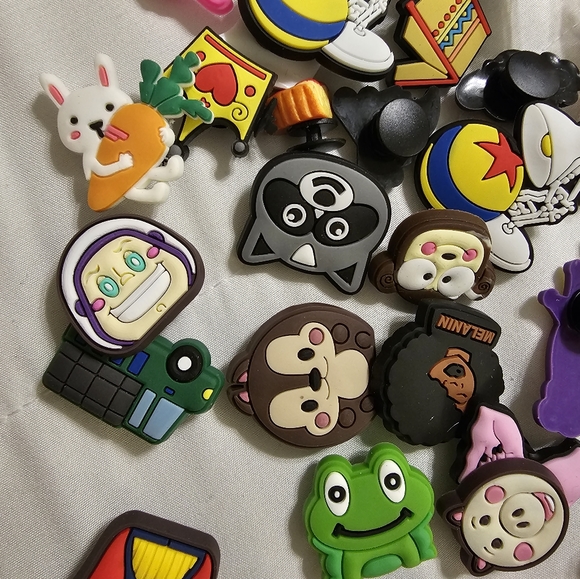 Croc charms - Picture 4 of 4